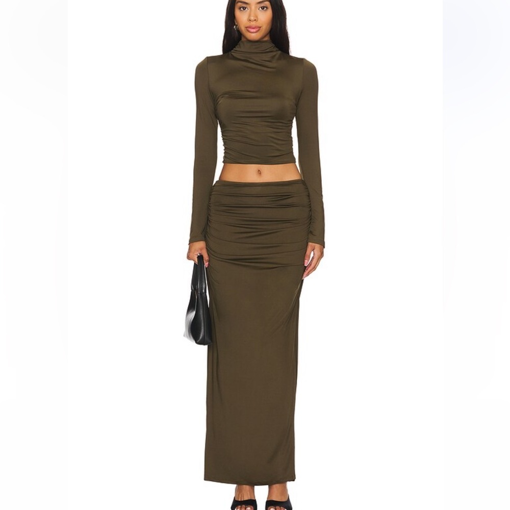 NIA (Revolve) Olive Green Set